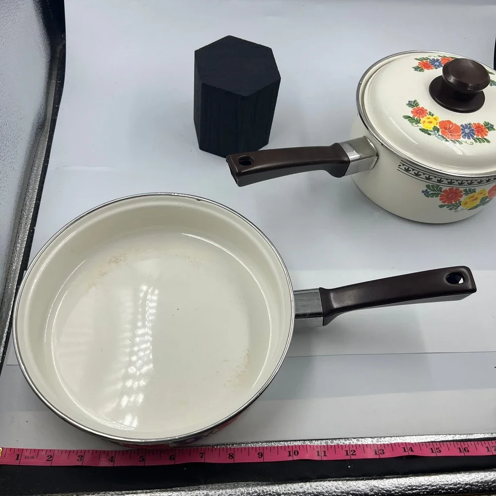 Vintage Villeroy & Boch Alt Amsterdam Floral Enamel Saucepan Skillet Set Cream